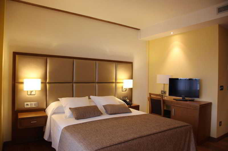 Hotel Thalasso Cantabrico Las Sirenas 4 Superior Вівейро Номер фото